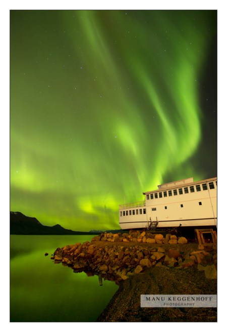 Manu Keggenhoff -- Aurora Across Atlin Lake