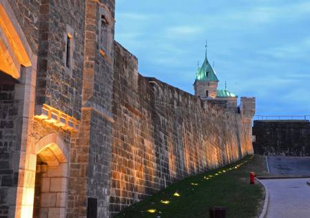 Along the Wall, Quebec City