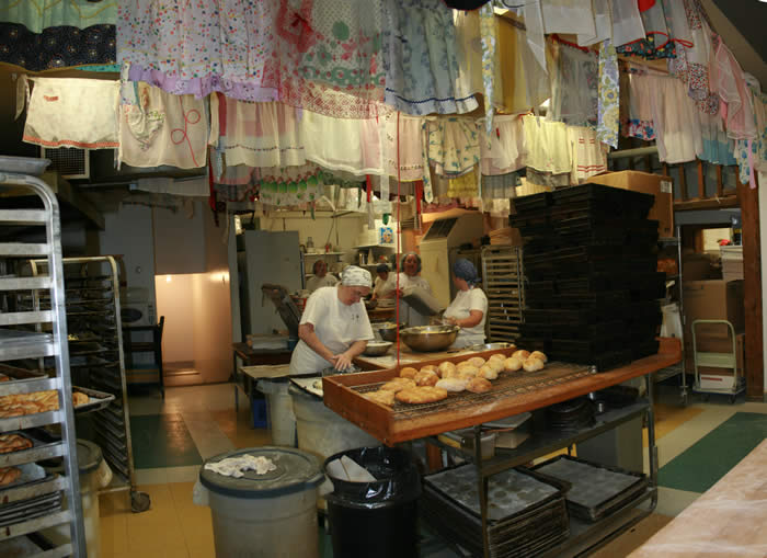 Pam Hall, Apron Diaries 4