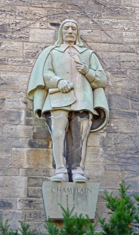 archChamplainDSC_0759